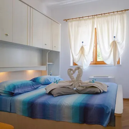 By The Sea Lumbarda, Korcula - 3554 アパート *